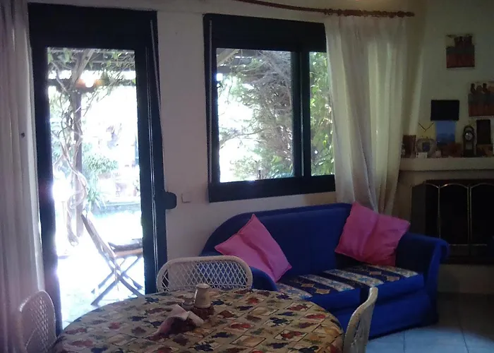 Maria's House 1 佩科霍里